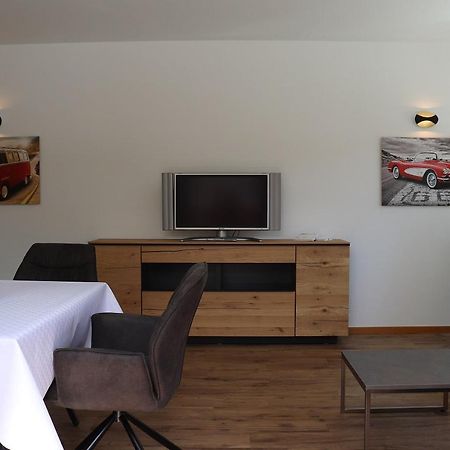 Ferienwohnung Mit Garage, Fahrradraum Und Sehr Grosser Sonnenverwoehnten Terrasse Lagundo Exterior foto